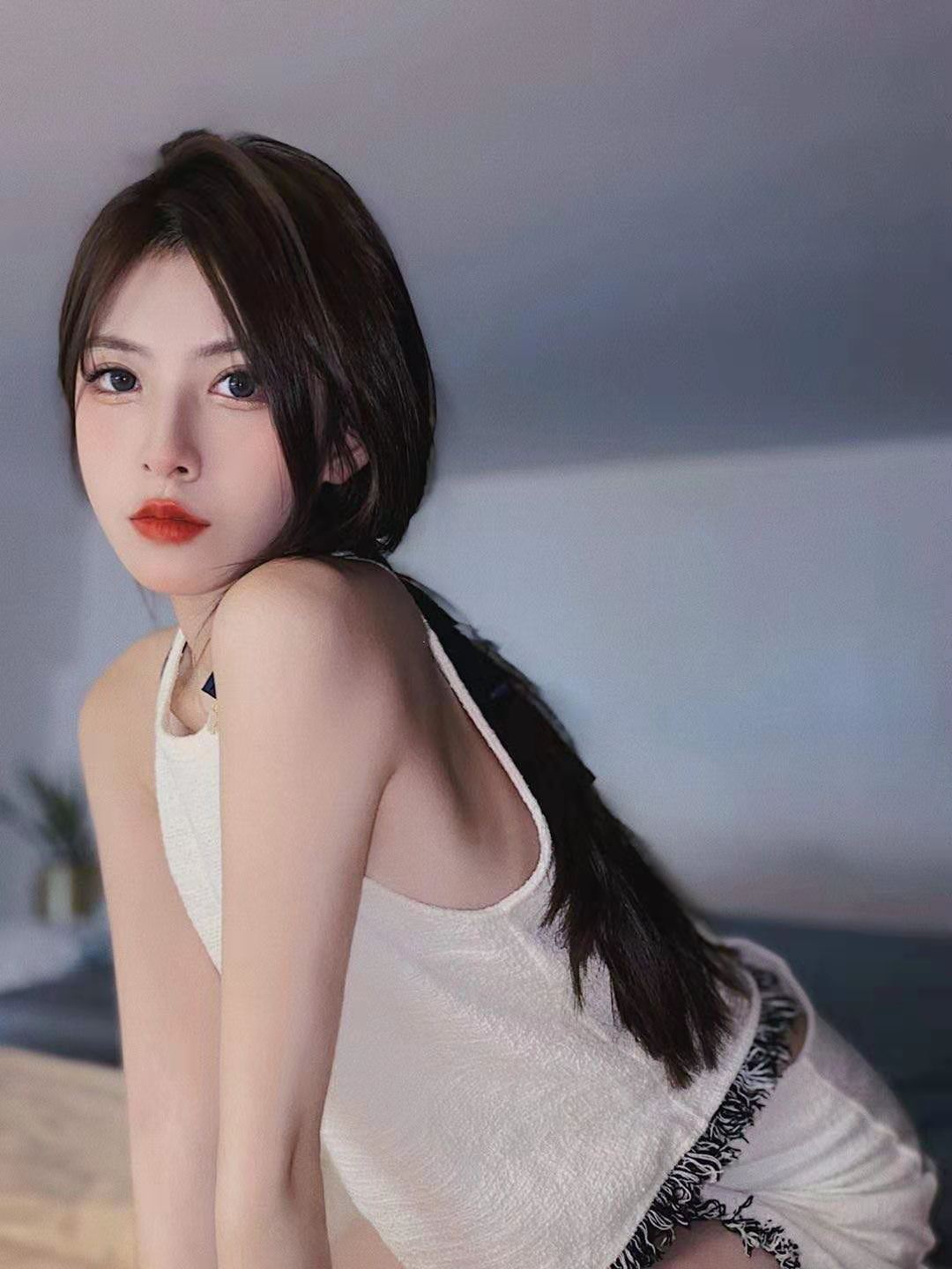 昨晚跟同事去了苏州高端桑拿休闲会所,靠谱的高端会馆介绍