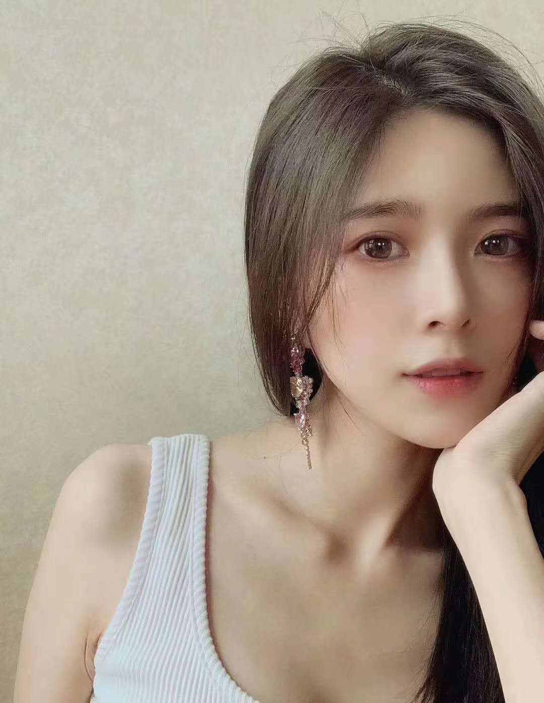 兄弟带我去体验了红桥区高端桑拿柔式会馆,至尊级别的